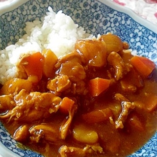 「コラーゲンたっぷり！　手羽元カレー」　　♪♪